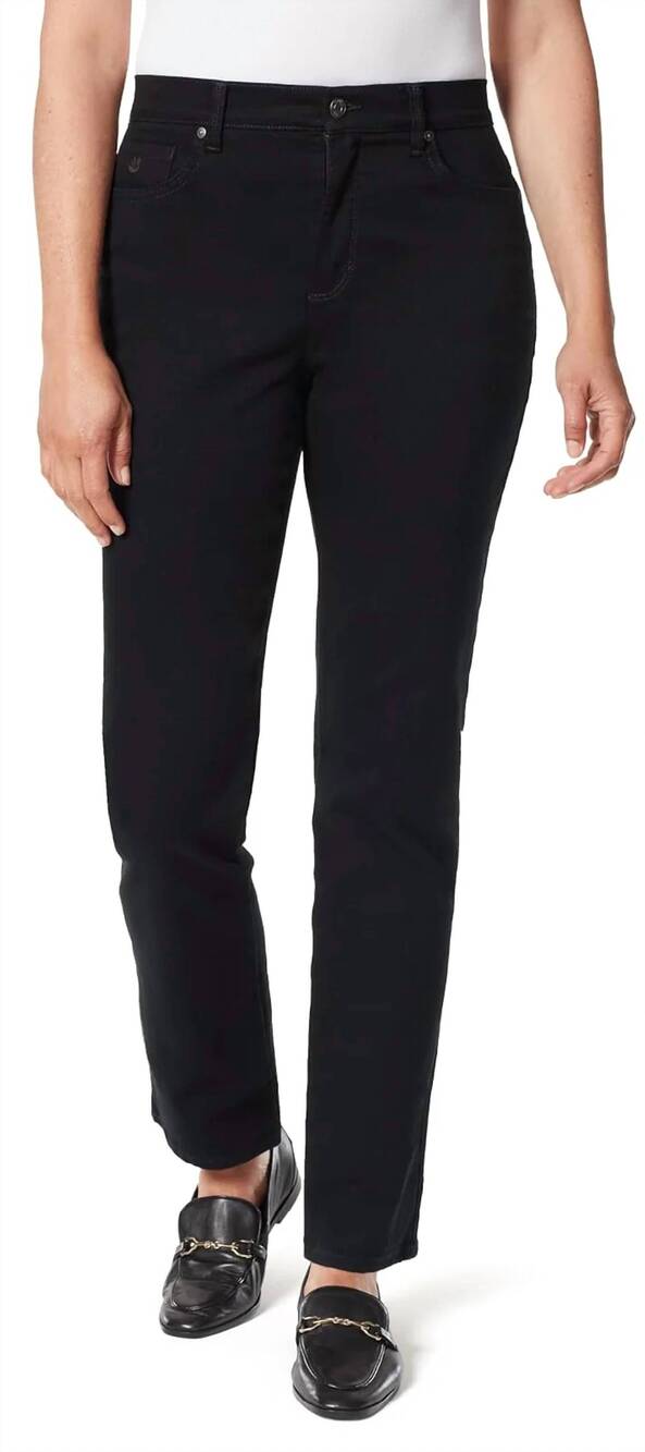NEW GLORIA VANDERBILT amanda slimming jeans in black